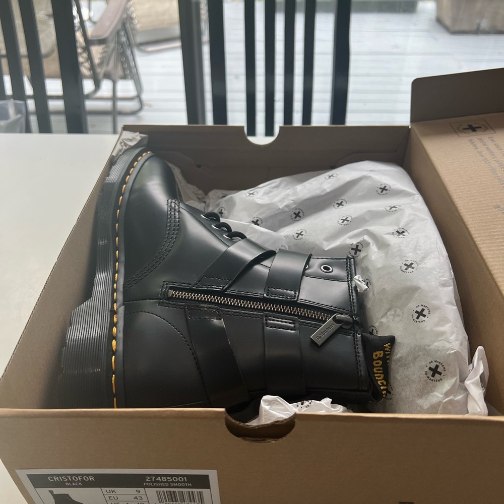 genuine NWT, black Dr. Martin zip up "Christofor" style boots size US 10